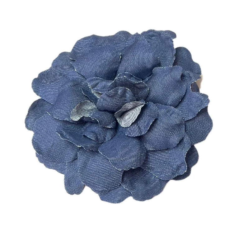 brooch for women with birthstones -Empower Flower Brooch -  Gardenia