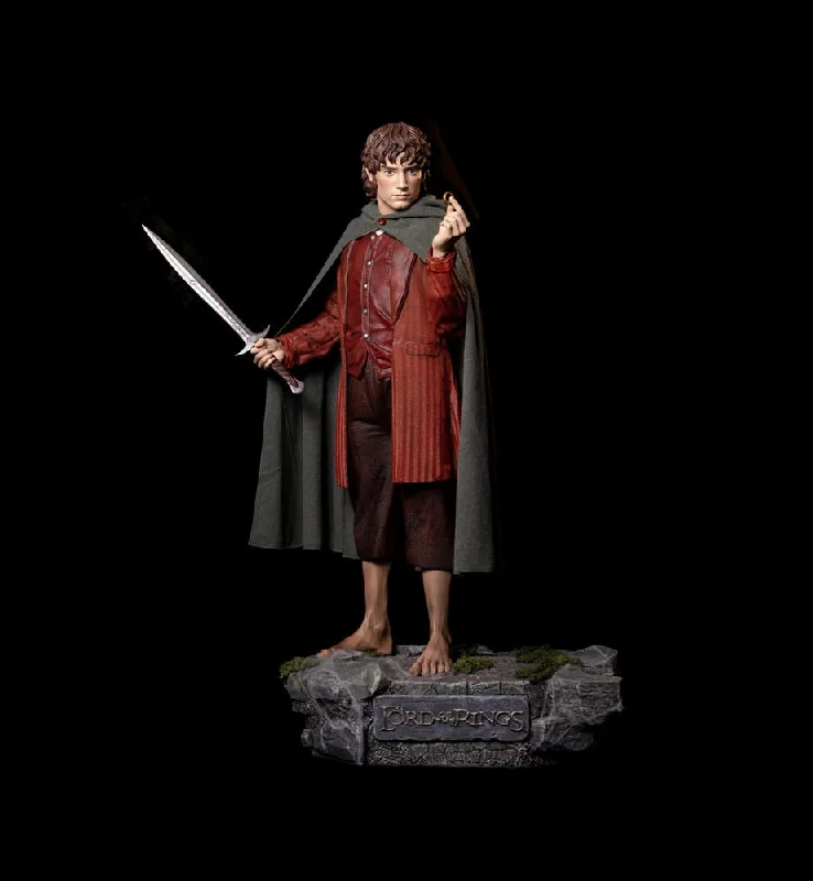 Ladies disc glow rings -Lord of the Rings Life-Size Statue Frodo 152 cm