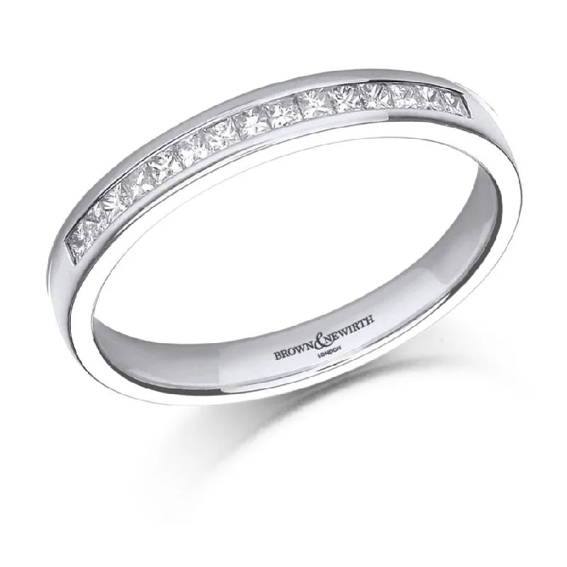 Ladies line charm rings -0.20ct Princess Cut Diamond Channel Set 18ct White Gold Ring