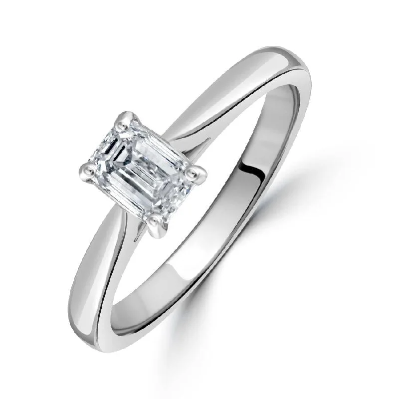 Ladies broad gleam rings -0.60ct Diamond Radiant Cut Solitaire Platinum Ring