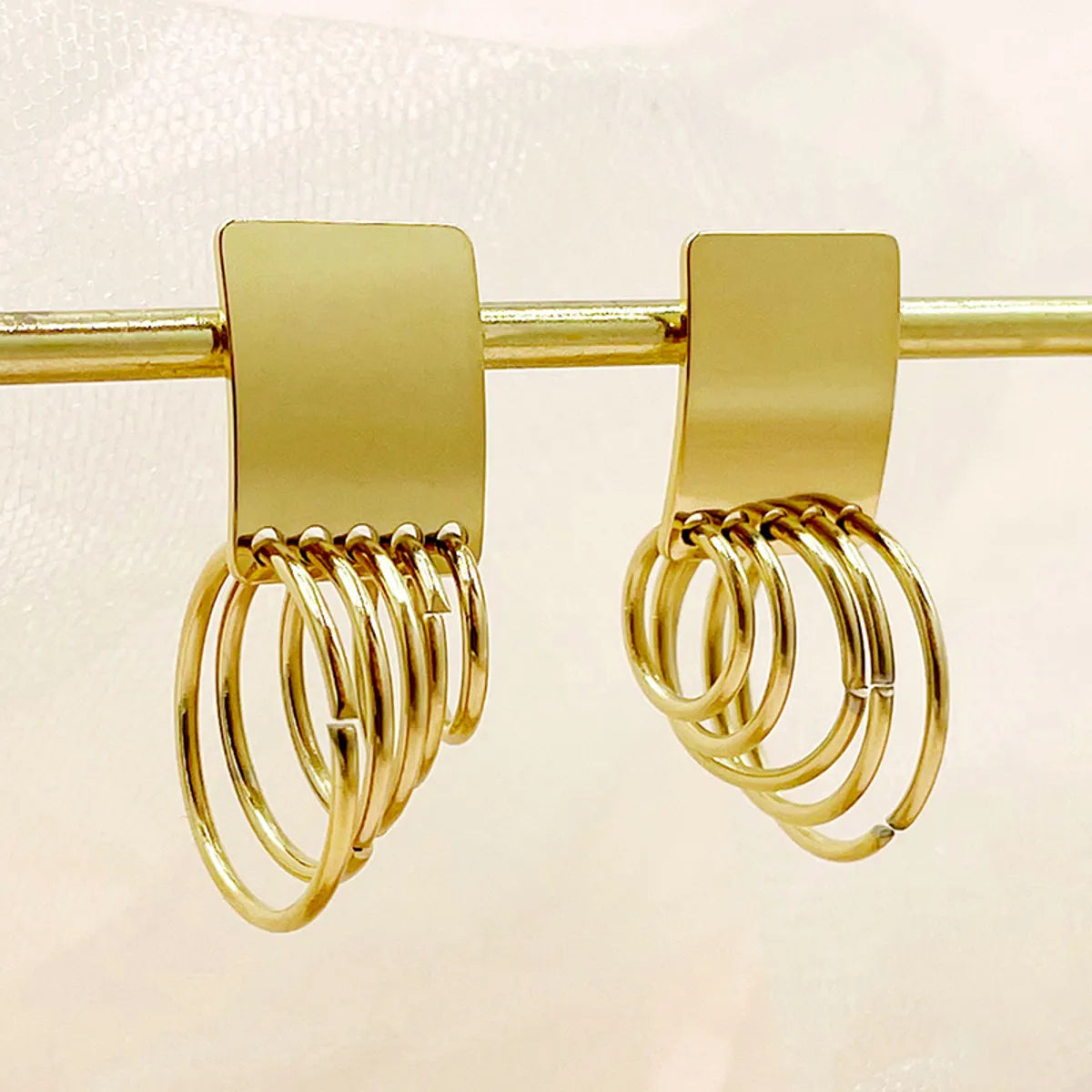 Exclusive craft earrings -1 Pair Elegant Luxurious Artistic Round Polishing Plating Stainless Steel Gold Plated Ear Studs