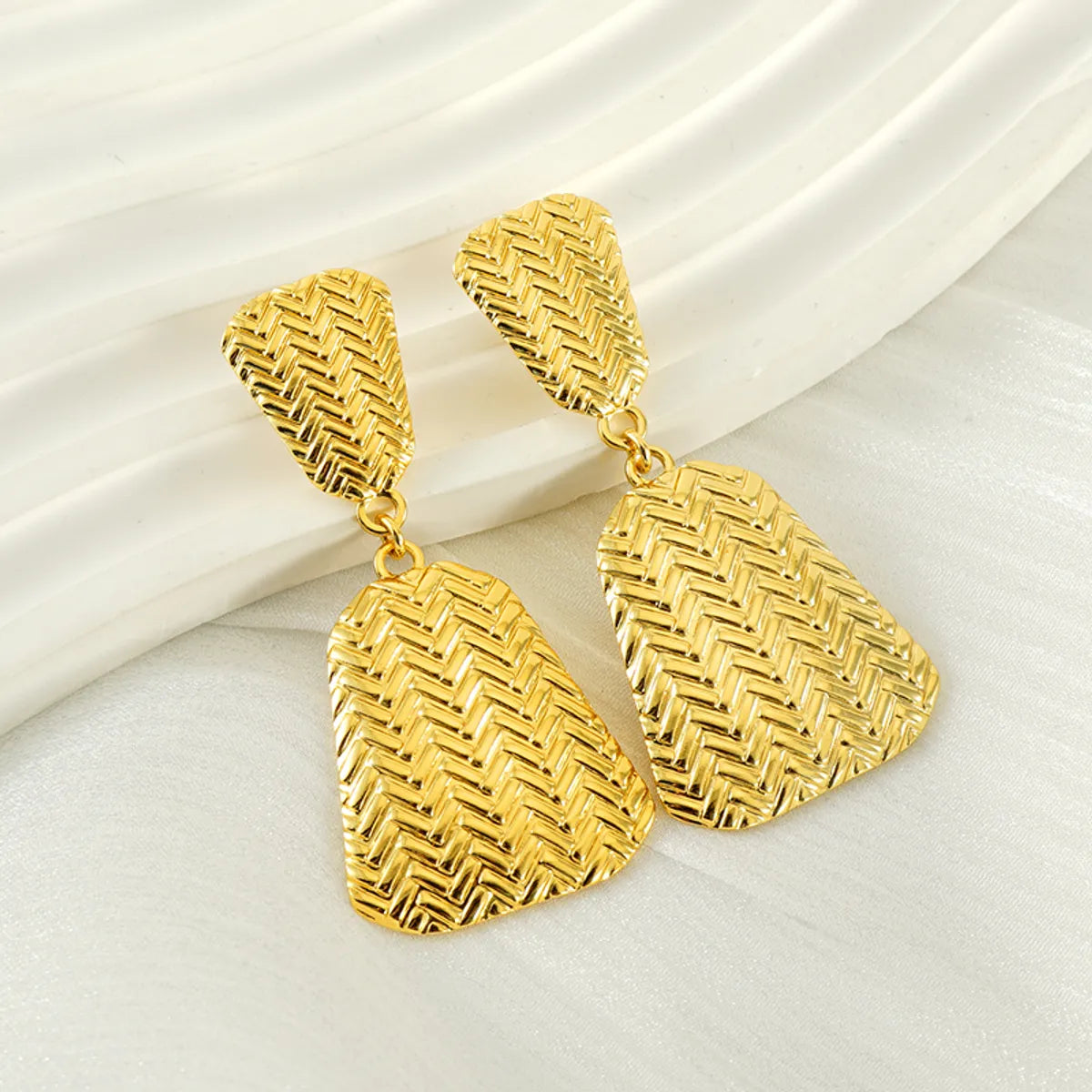 Rising shine earrings -1 Pair Elegant Modern Style Classic Style Solid Color 304 Stainless Steel Titanium Steel 18K Gold Plated Drop Earrings