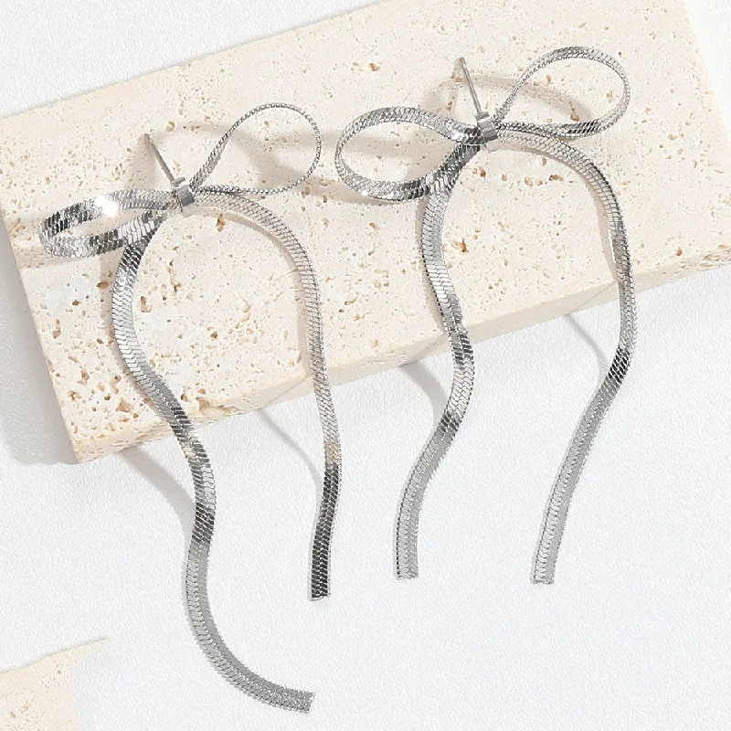 3MM RIBBON EARRINGS (SILVER)