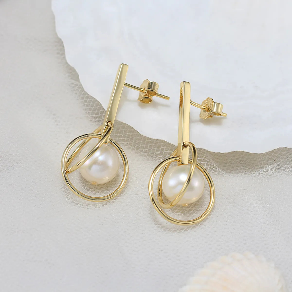 Moon shine earrings -1 Pair Baroque Style Sweet Simple Style Geometric Plating Inlay Freshwater Pearl Sterling Silver Freshwater Pearl Drop Earrings