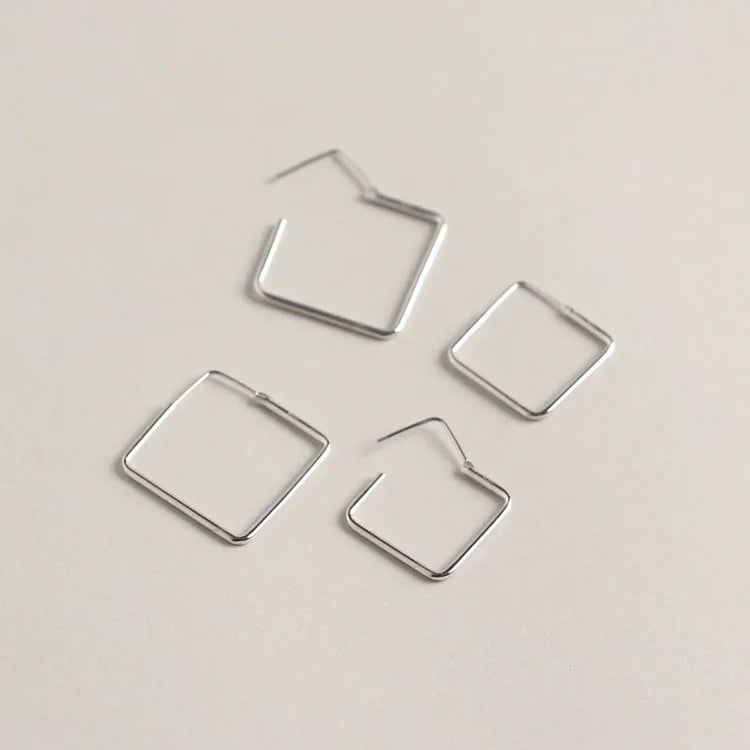 Disc glow earrings -S925 Silver Earrings Korean Minimalist Geometric Square Personalized Square Earrings