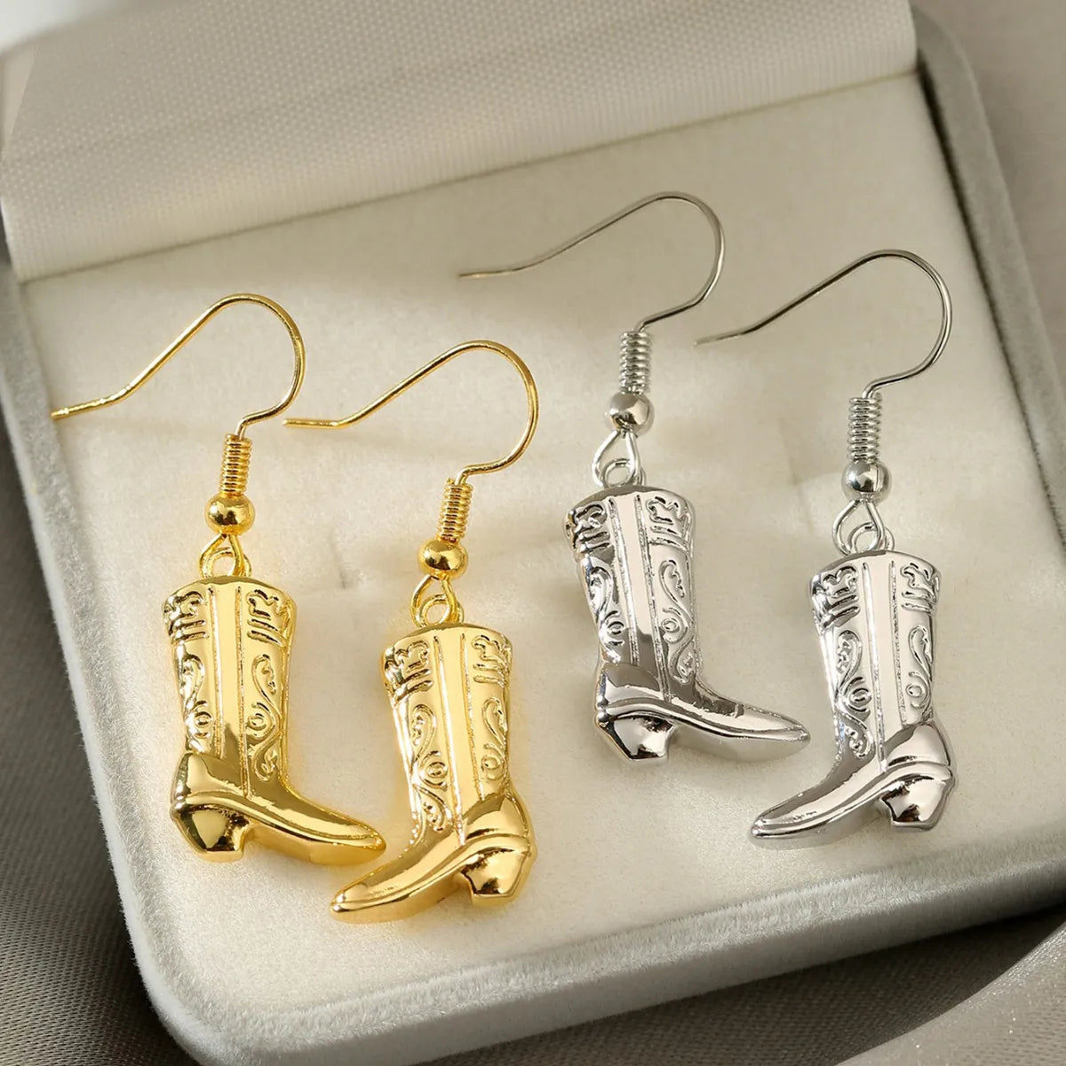 Puppy charm earrings -1 Pair Casual Retro Boots Copper Drop Earrings