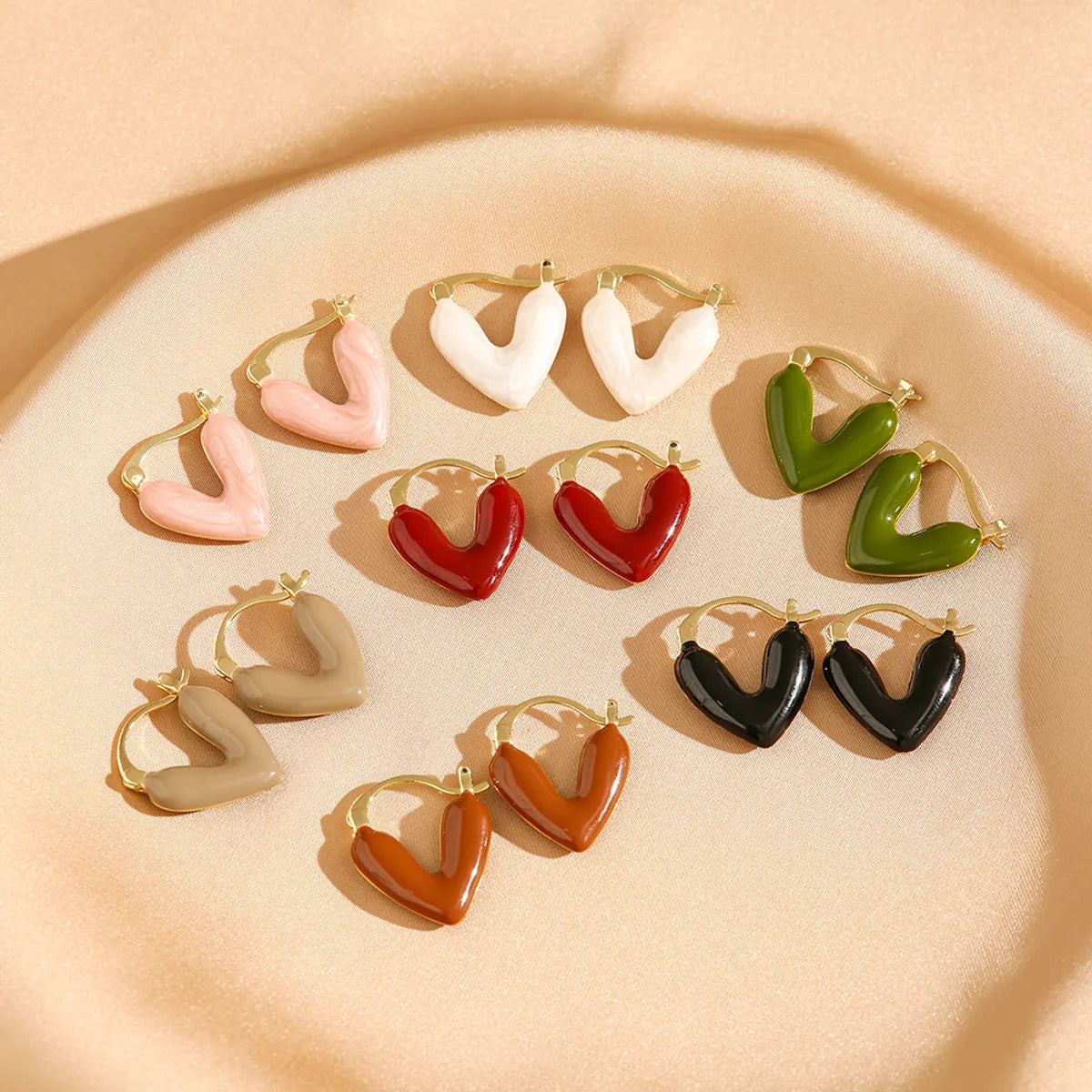 Smooth ceramic earrings -1 Pair Elegant Retro Heart Shape Enamel Plating Copper Gold Plated Earrings