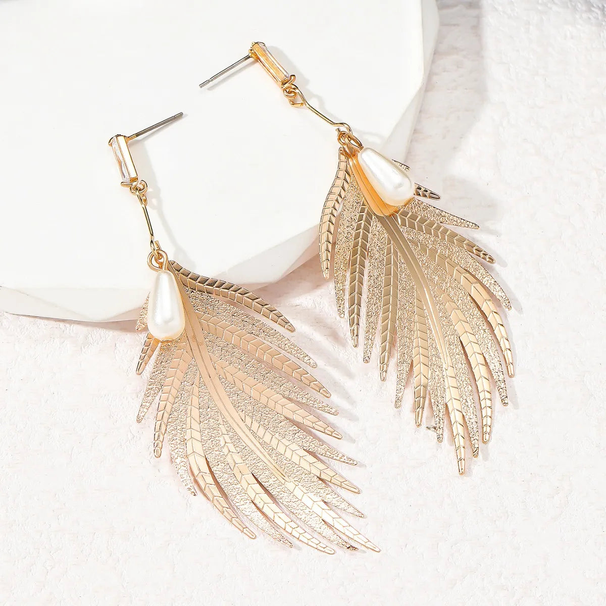 Shiny gloss earrings -1 Pair Exaggerated Simple Style Leaf Plating Alloy Drop Earrings